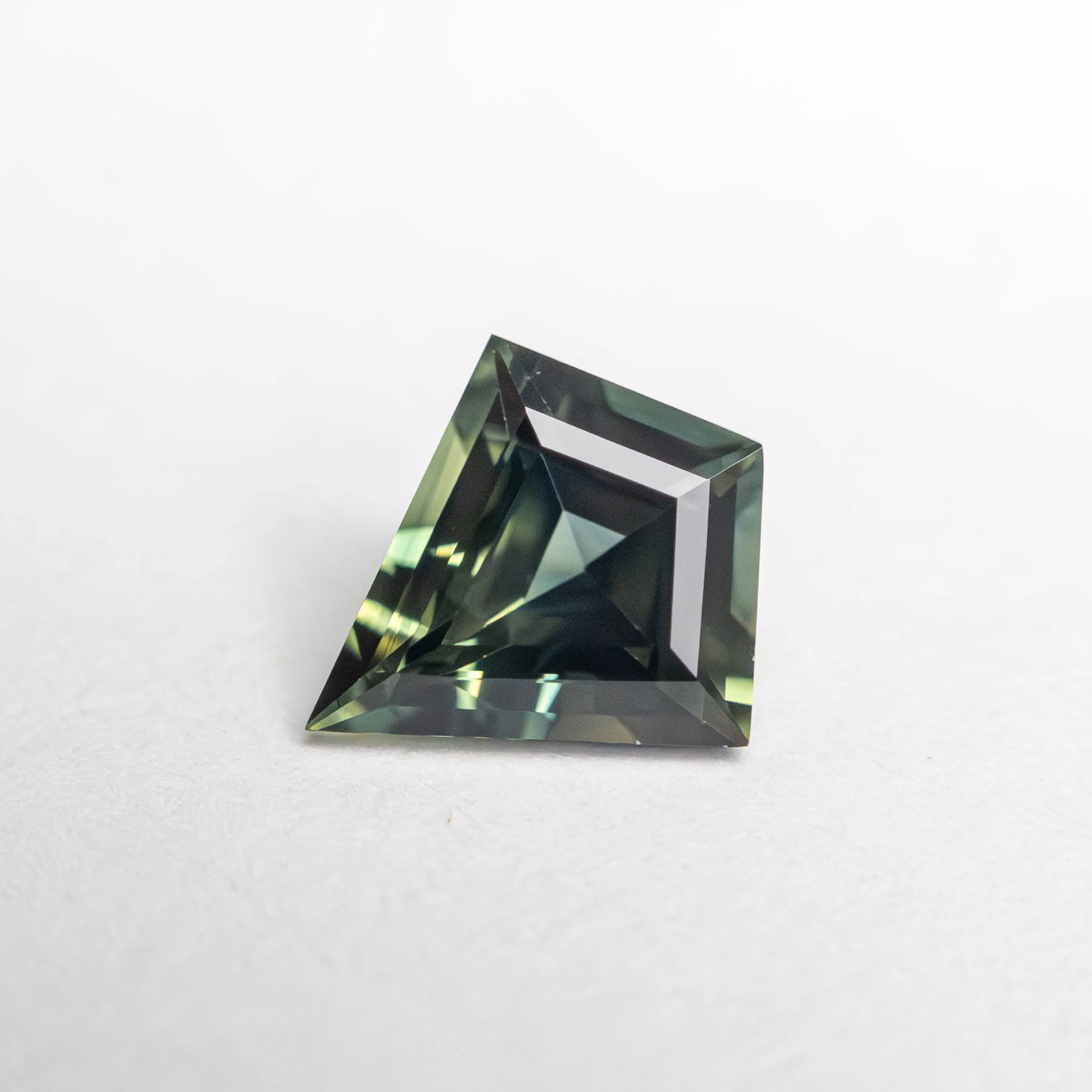 0.88ct 7.67x6.93x3.36mm Kite Step Cut Sapphire 23488-03