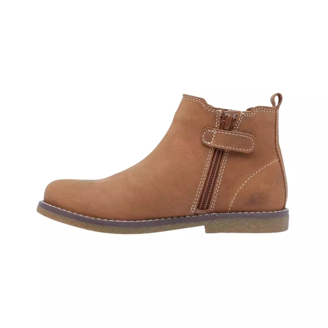 CHELSEA 2 CLARKS - TAN WAXY