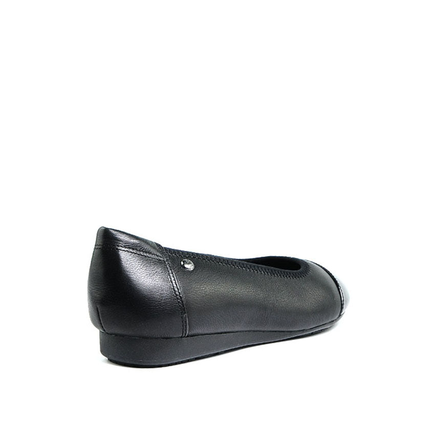 Ebony Toe Cap Women's Shoes - Black Leather