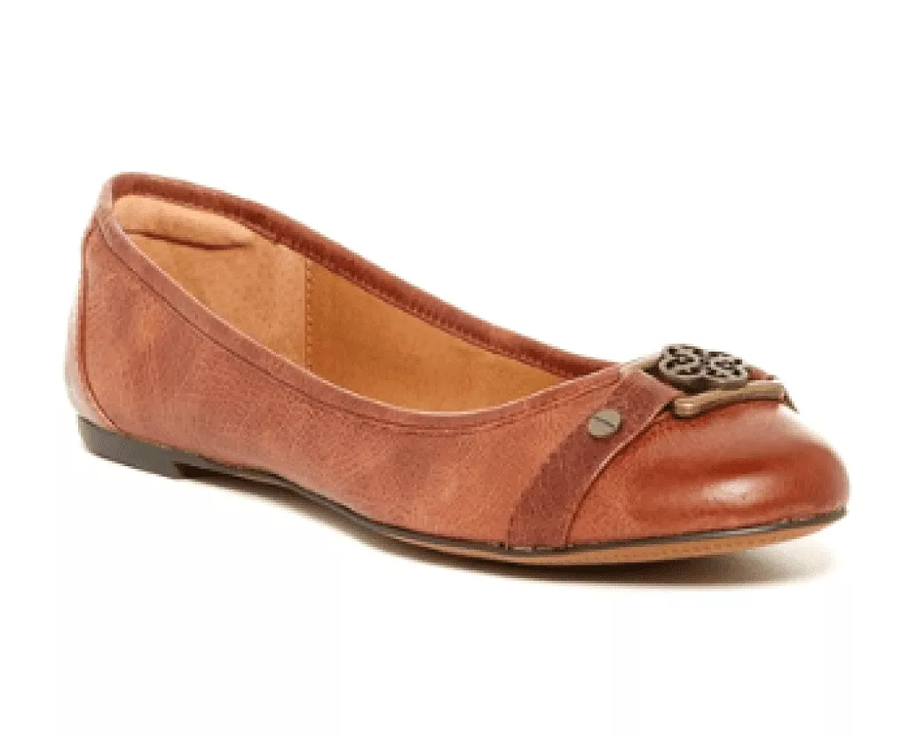 Isola Women's •Bricen• Signature Flat